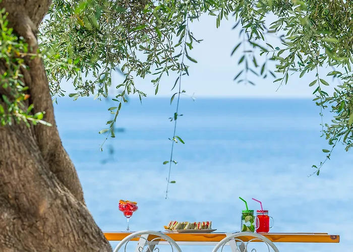 Aurora Beach Hotel